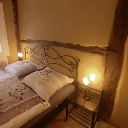 Appartement Historisch Uebernachten Brinkerplatz 3