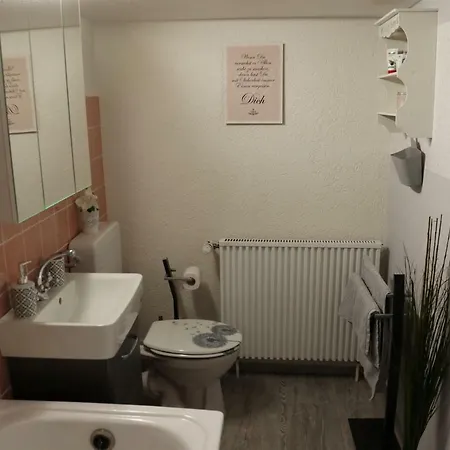 アパート Historisch Uebernachten Brinkerplatz 3