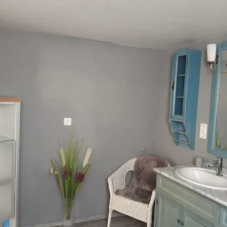 アパート Historisch Uebernachten Brinkerplatz 3