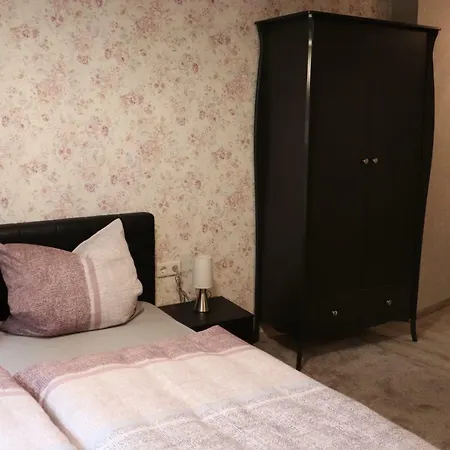 Historisch Uebernachten Brinkerplatz 3 エッセン