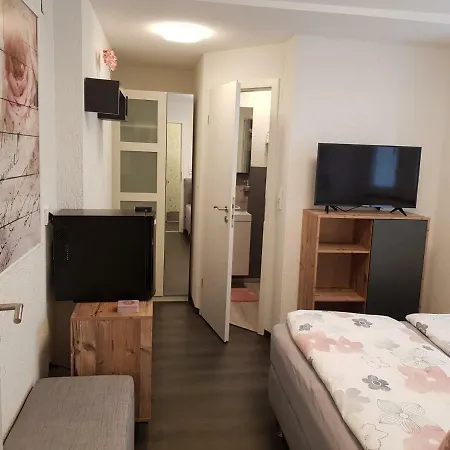 Apartment Historisch Uebernachten Brinkerplatz 3 *