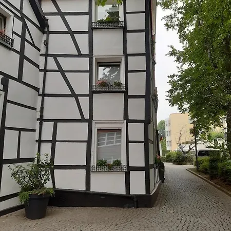 Historisch Uebernachten Brinkerplatz 3 Essen